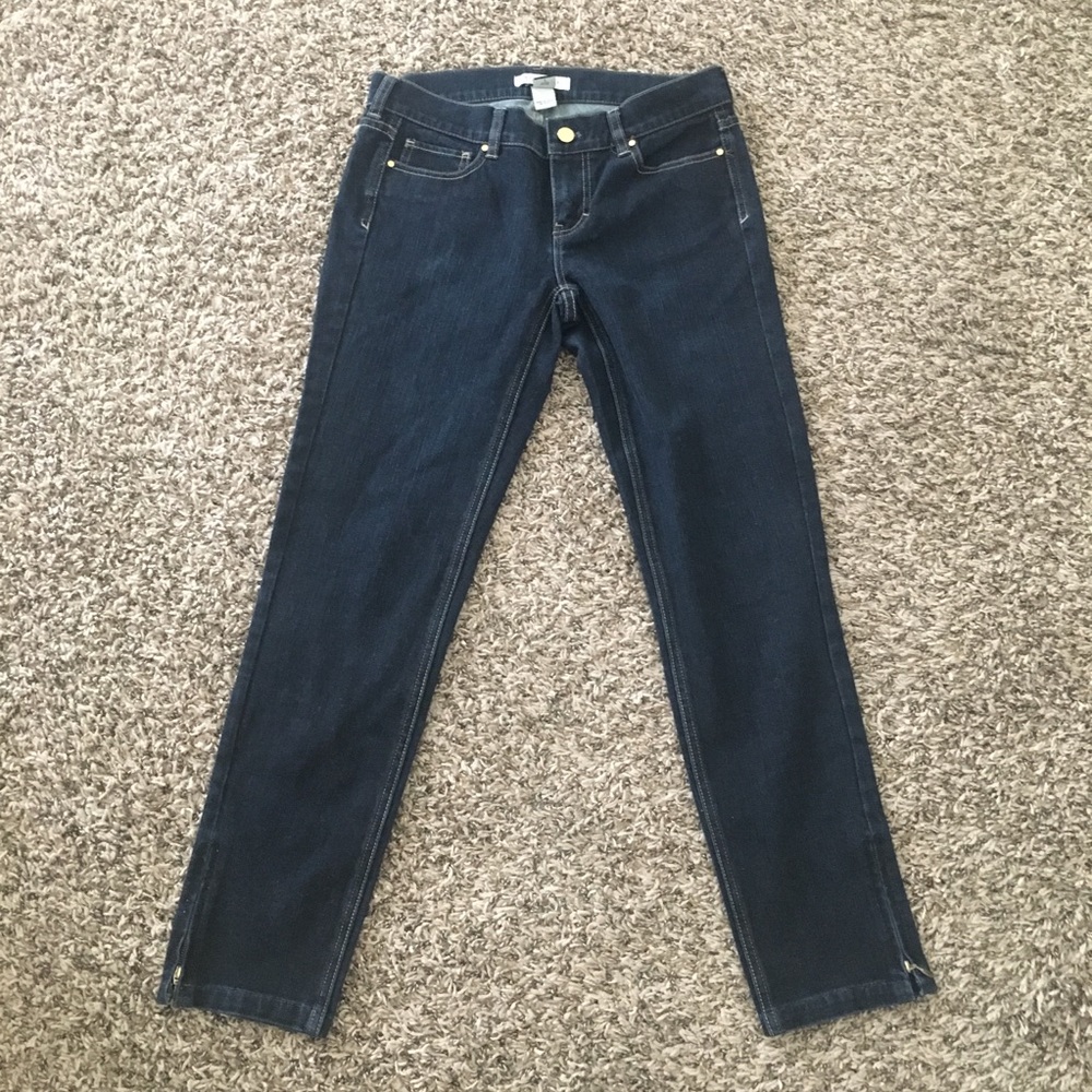 White House | Black Market Noir Ankle Jeans Size 2